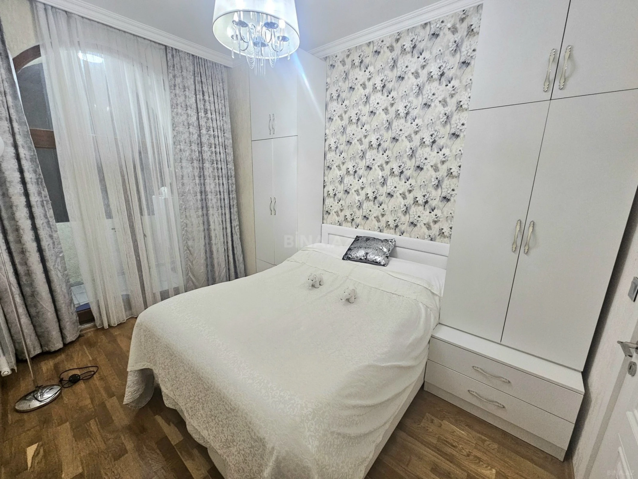 Satılır 3 otaqlı mənzil 60 m²