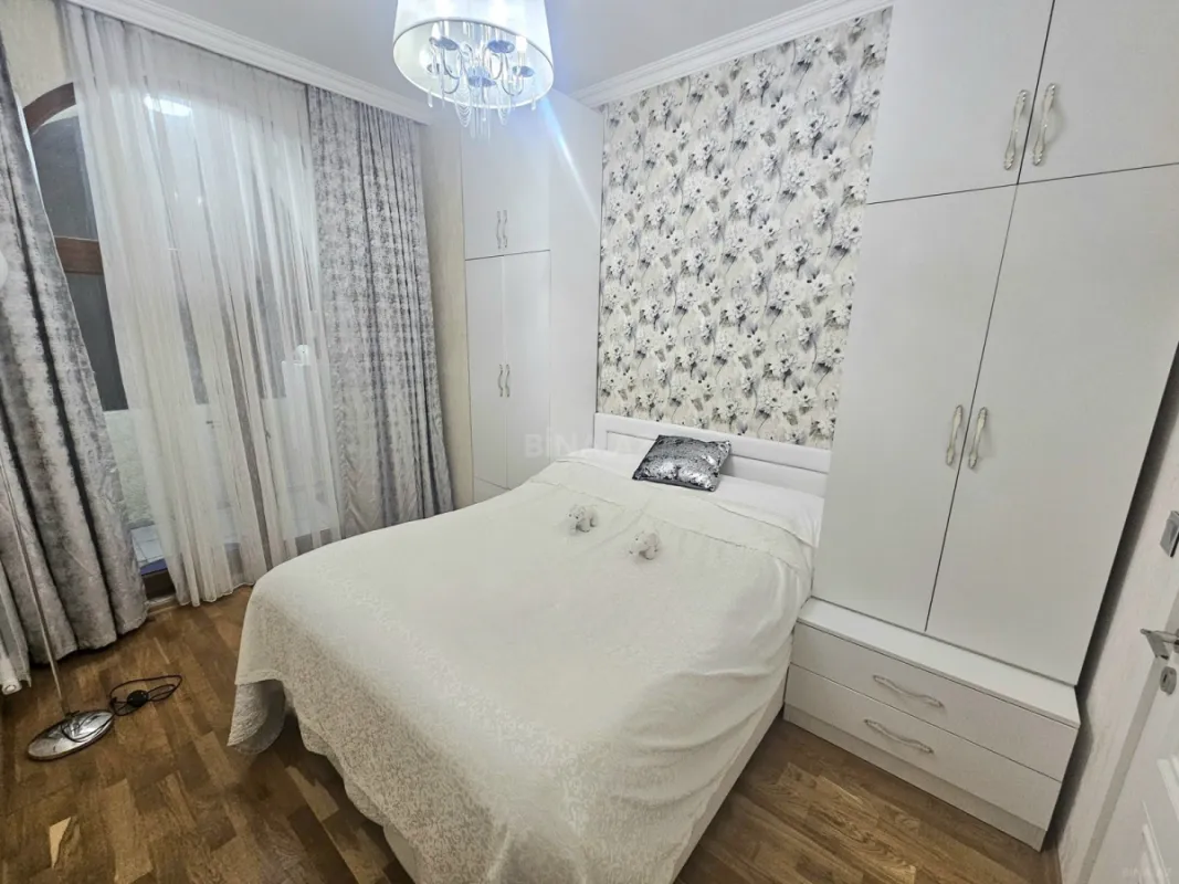 Satılır 3 otaqlı mənzil 60 m²