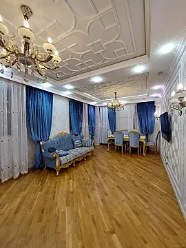 Kirayə verilir 3 otaqlı mənzil 150 m²