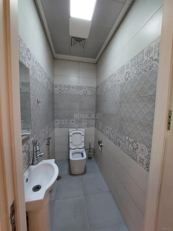 Kirayə verilir 3 otaqlı mənzil 150 m²