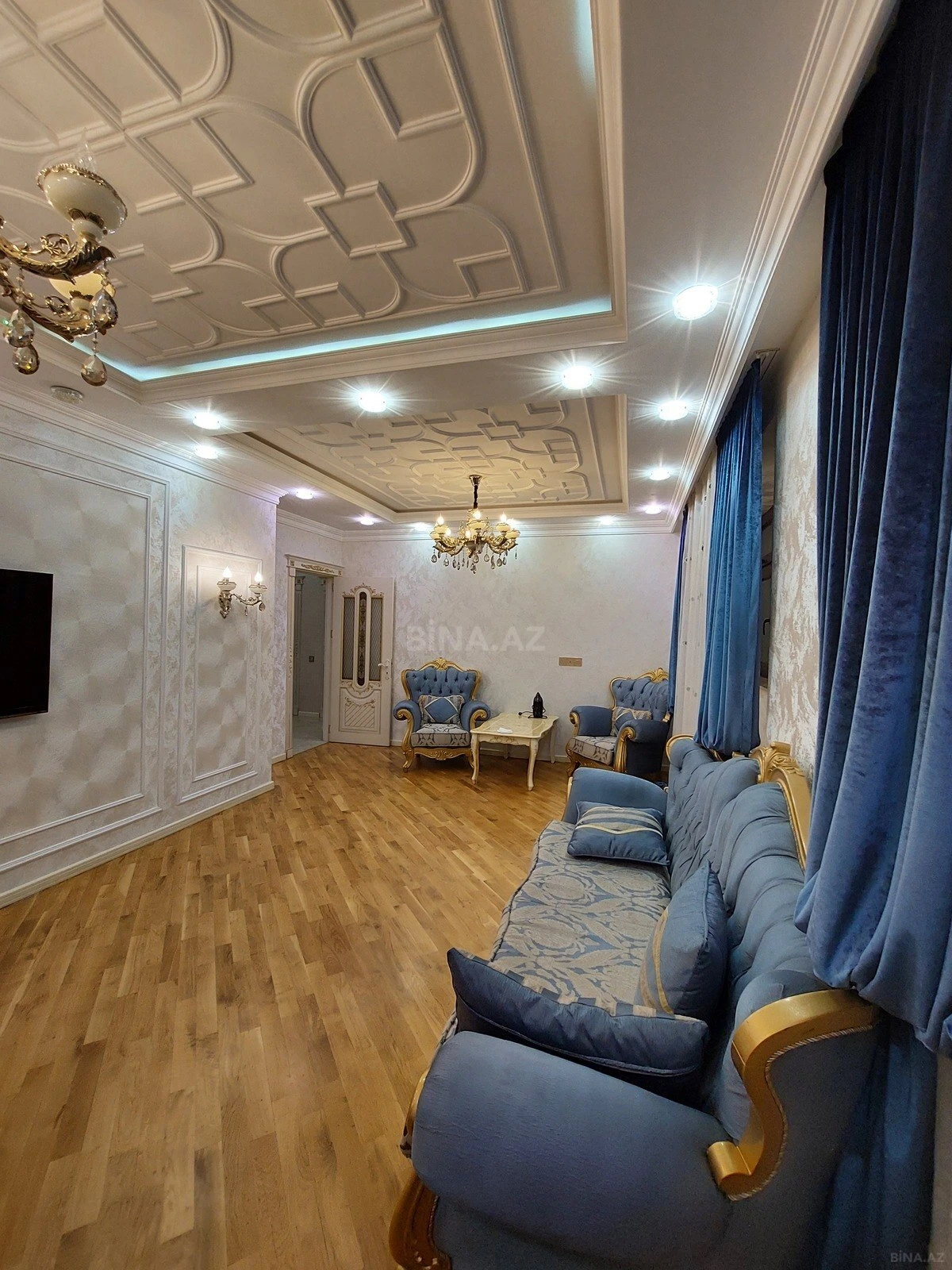 Kirayə verilir 3 otaqlı mənzil 150 m²