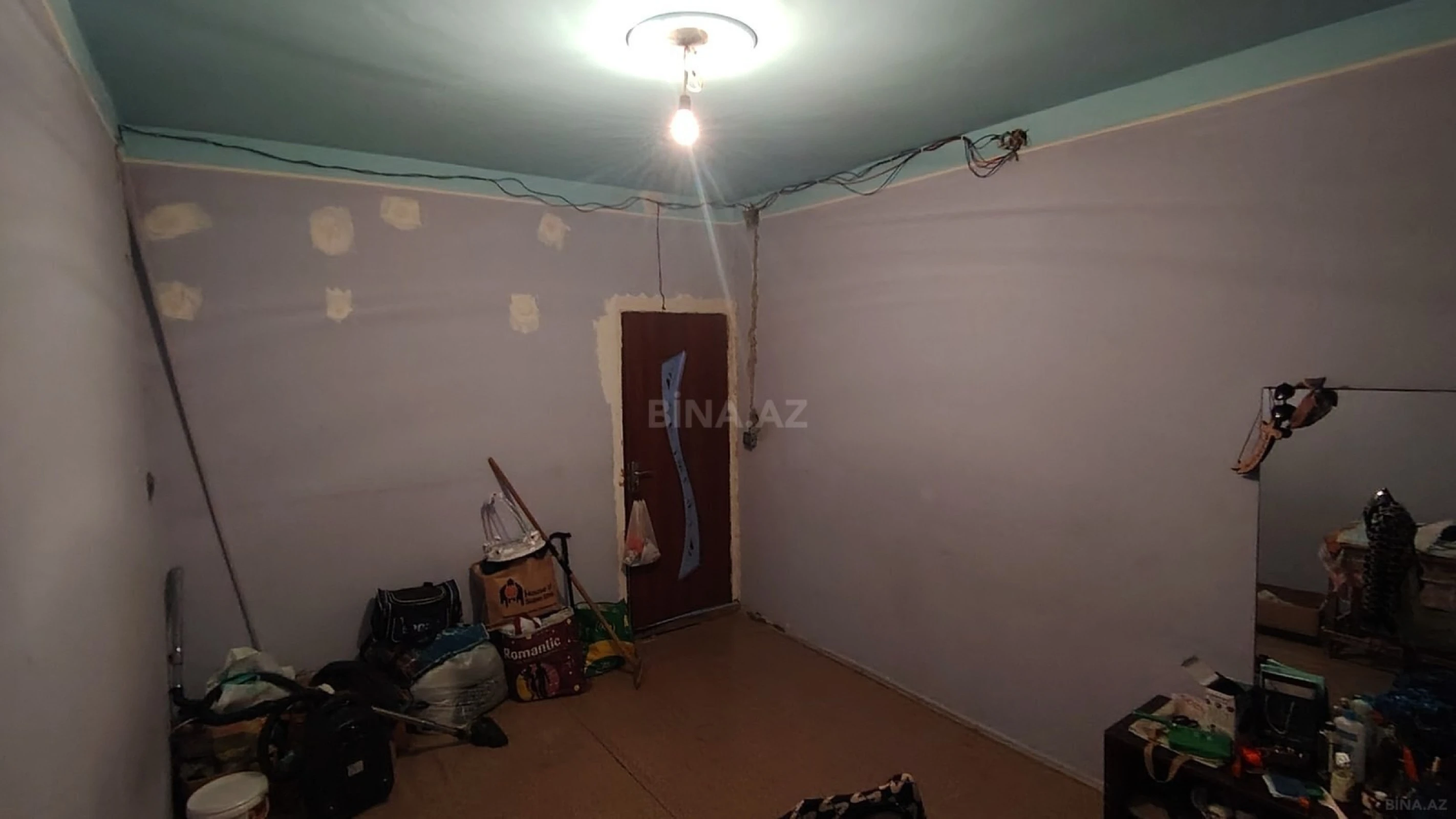 Satılır 4 otaqlı mənzil 82 m²