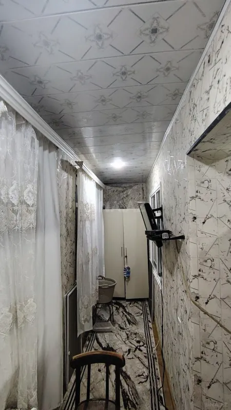 Satılır 4 otaqlı mənzil 82 m²