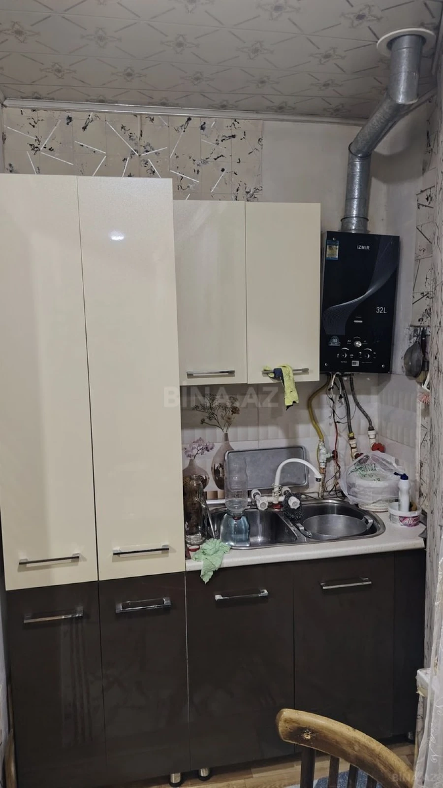 Satılır 4 otaqlı mənzil 82 m²