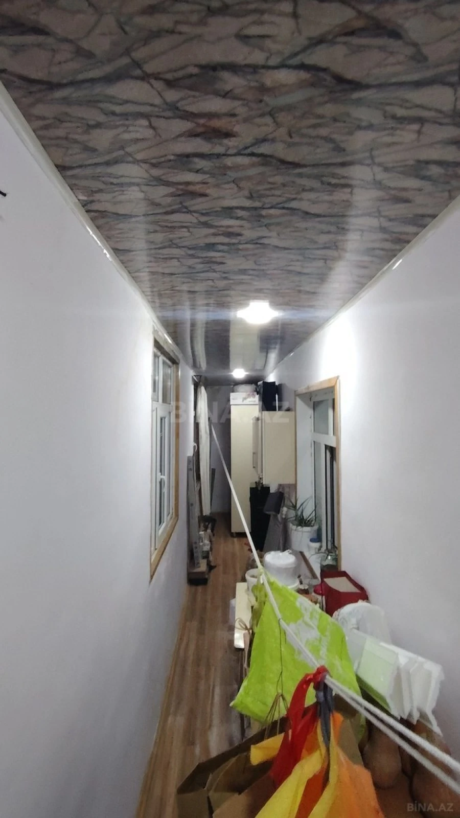 Satılır 4 otaqlı mənzil 82 m²