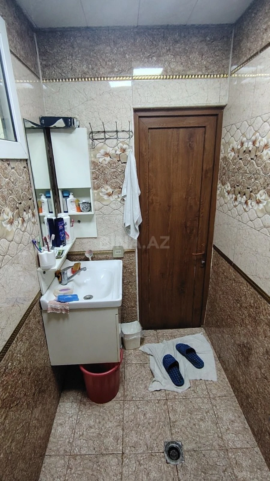 Satılır 4 otaqlı mənzil 82 m²