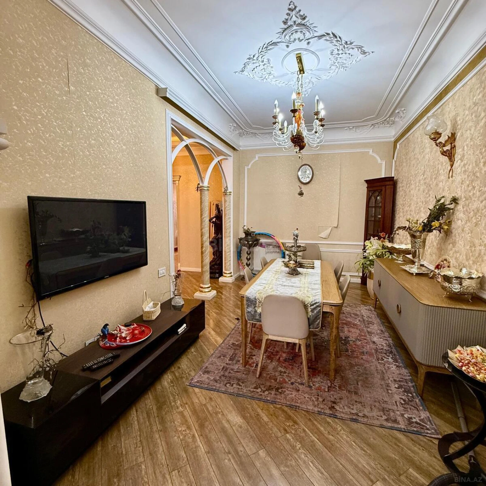 Satılır 5 otaqlı mənzil 169 m²