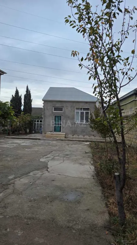 Satılır 2 otaqlı həyət evi 55 m²