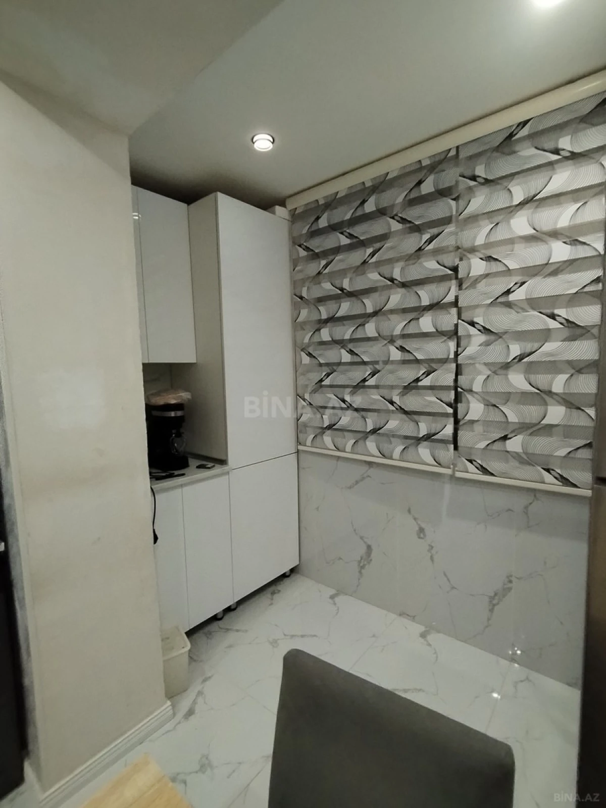 Satılır 4 otaqlı mənzil 115 m²