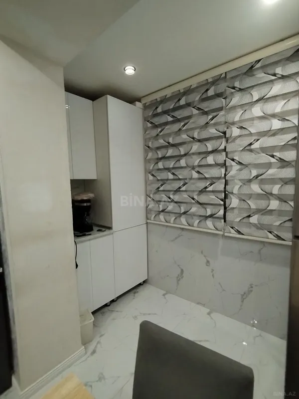 Satılır 4 otaqlı mənzil 115 m²