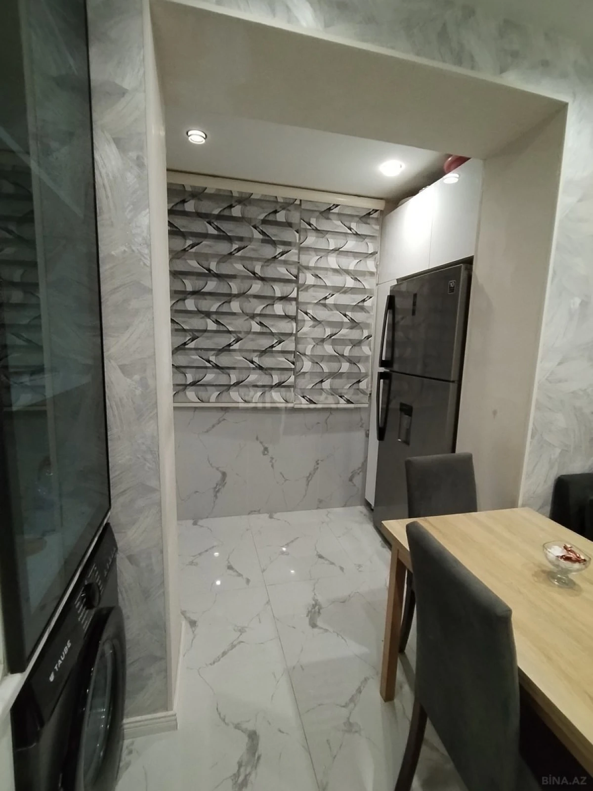 Satılır 4 otaqlı mənzil 115 m²