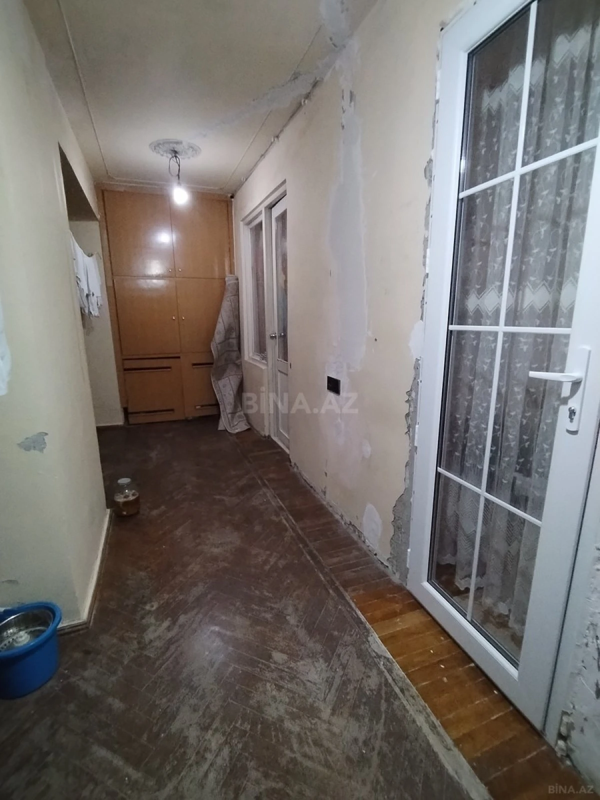 Satılır 4 otaqlı mənzil 115 m²