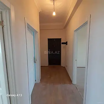 Satılır 3 otaqlı mənzil 77 m²