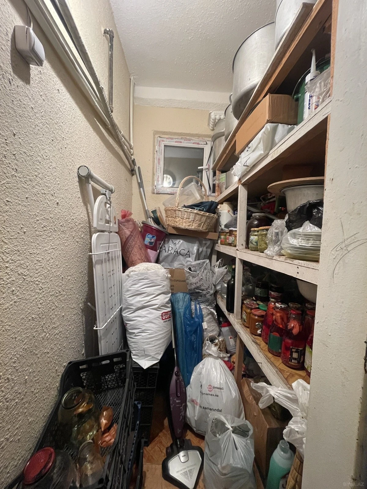 Satılır 4 otaqlı mənzil 100 m²