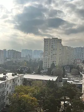 Kirayə verilir 2 otaqlı mənzil 65 m²