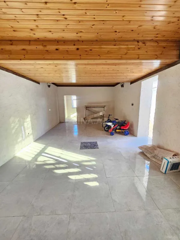 Satılır 5 otaqlı həyət evi 100 m²