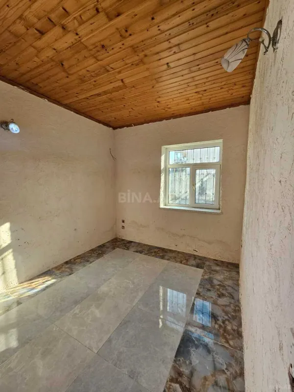 Satılır 5 otaqlı həyət evi 100 m²