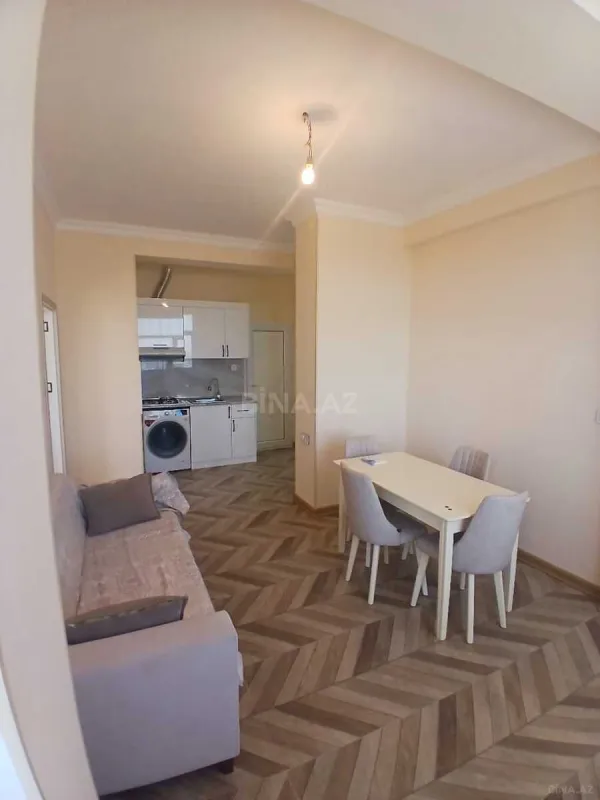 Kirayə verilir 2 otaqlı mənzil 53 m²