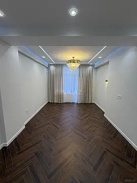 Satılır 3 otaqlı mənzil 138.4 m²