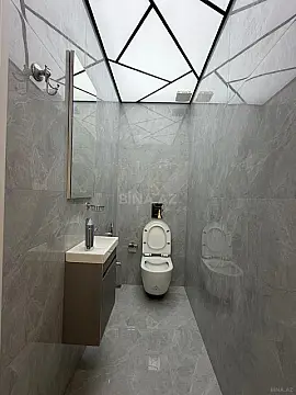 Satılır 3 otaqlı mənzil 138.4 m²