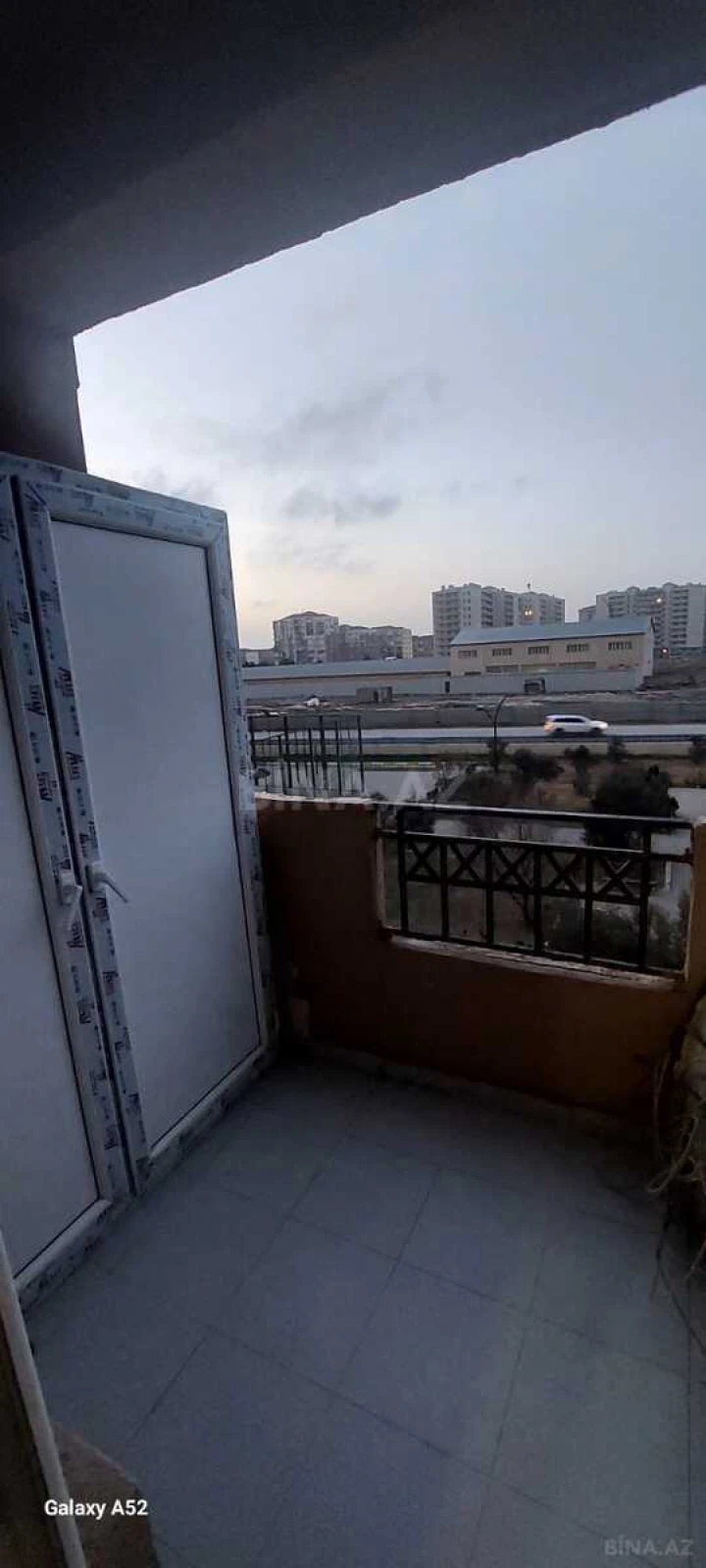 Kirayə verilir 3 otaqlı mənzil 90 m²