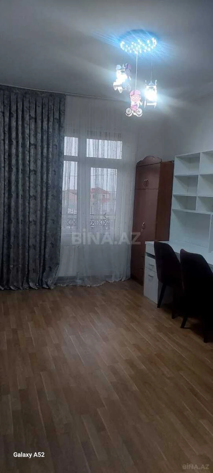 Kirayə verilir 3 otaqlı mənzil 90 m²
