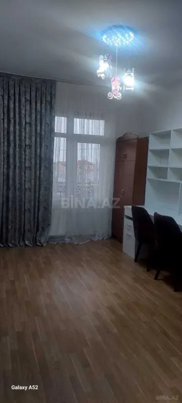 Kirayə verilir 3 otaqlı mənzil 90 m²