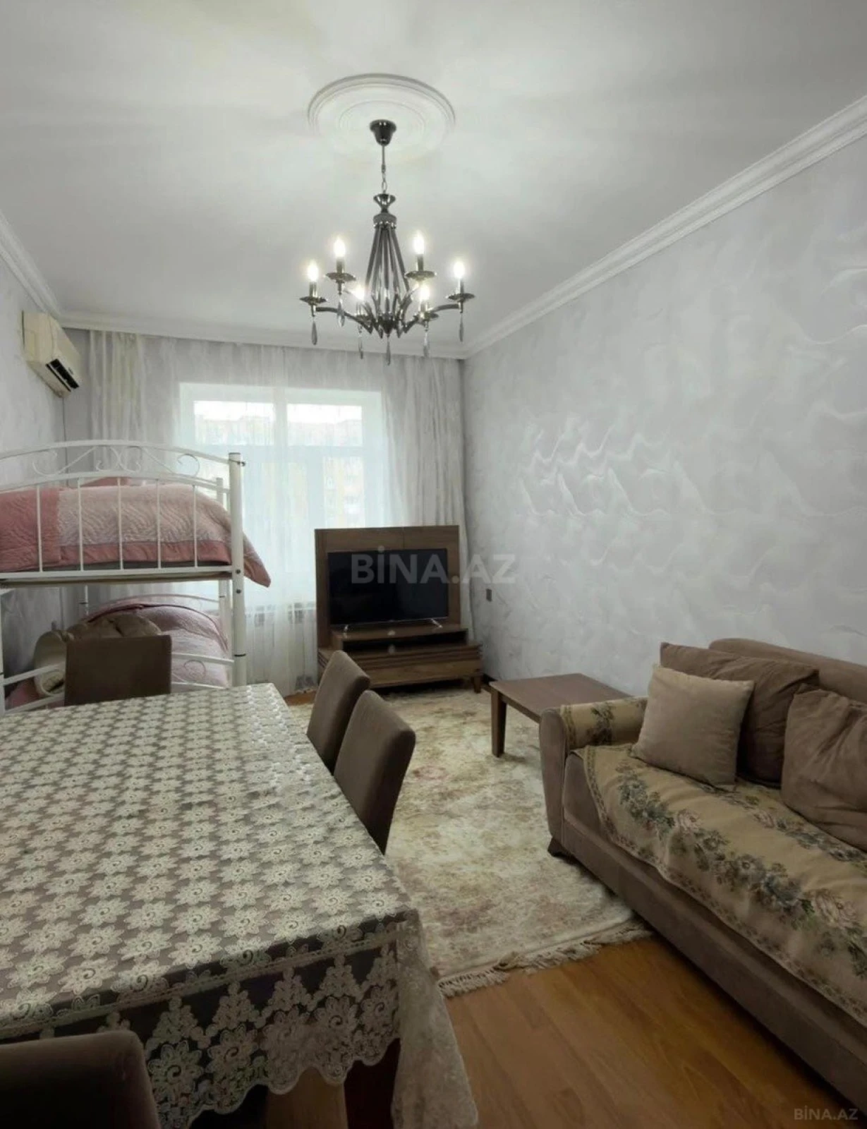 Satılır 2 otaqlı mənzil 65 m²