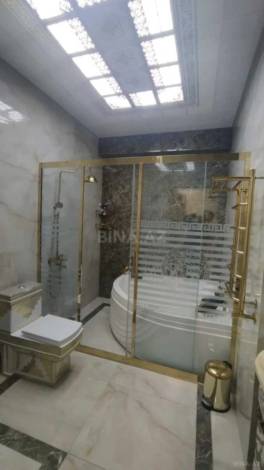 Satılır 3 otaqlı mənzil 105 m²