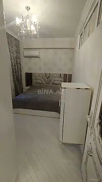 Satılır 3 otaqlı mənzil 105 m²