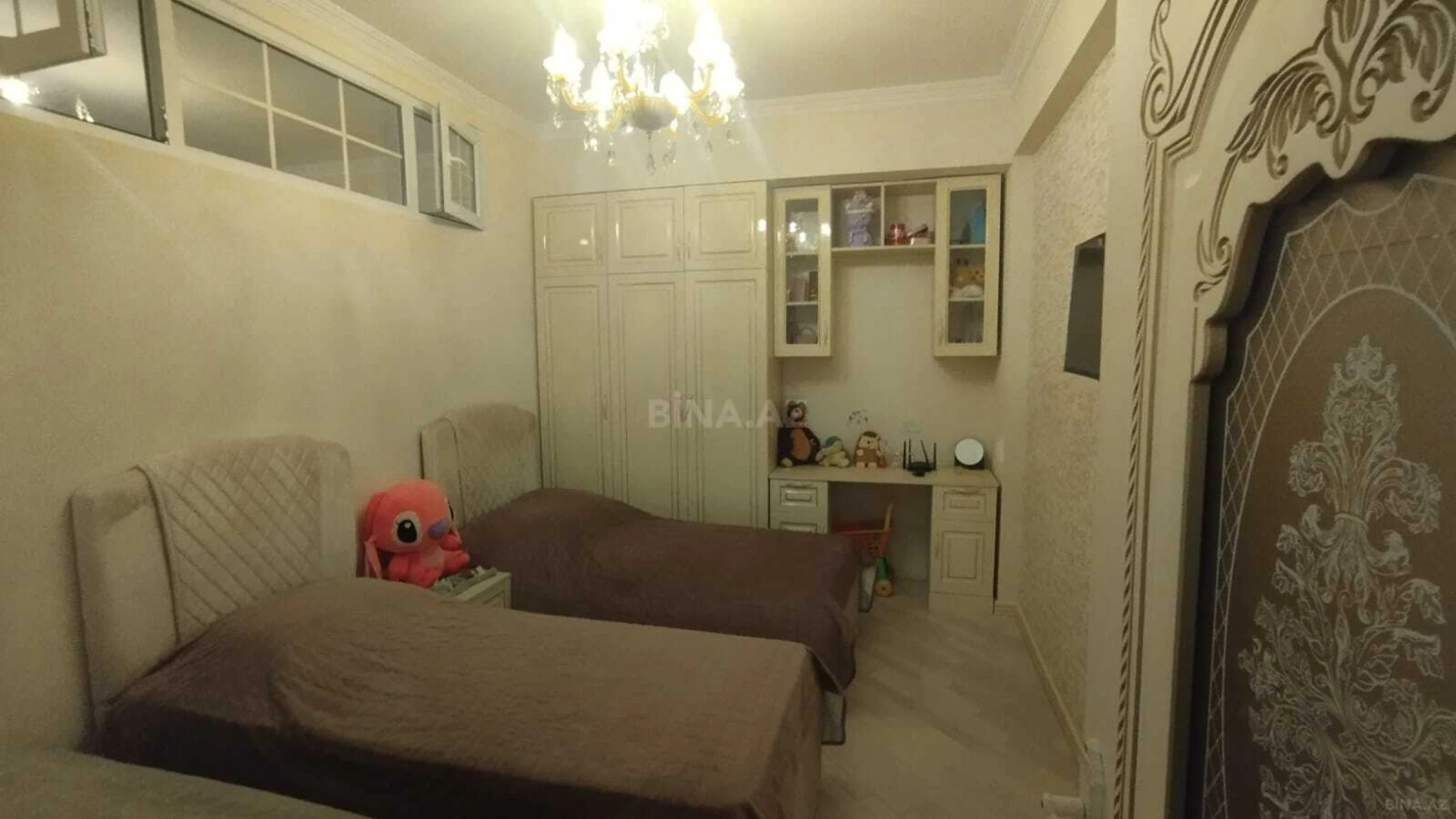 Satılır 3 otaqlı mənzil 105 m²