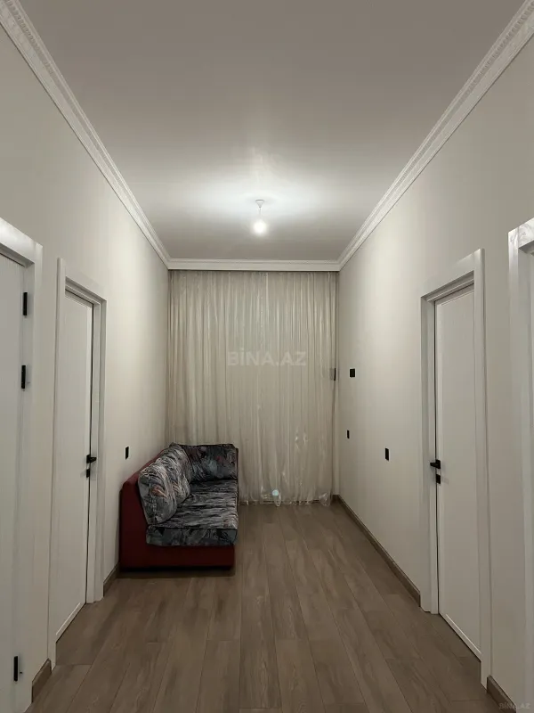 Satılır 4 otaqlı həyət evi 200 m²