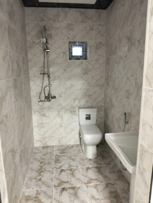 Satılır 4 otaqlı həyət evi 125 m²