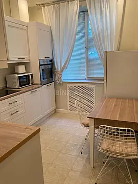 Kirayə verilir 2 otaqlı mənzil 60 m² — Bakı 2 otaq 60.00 m²