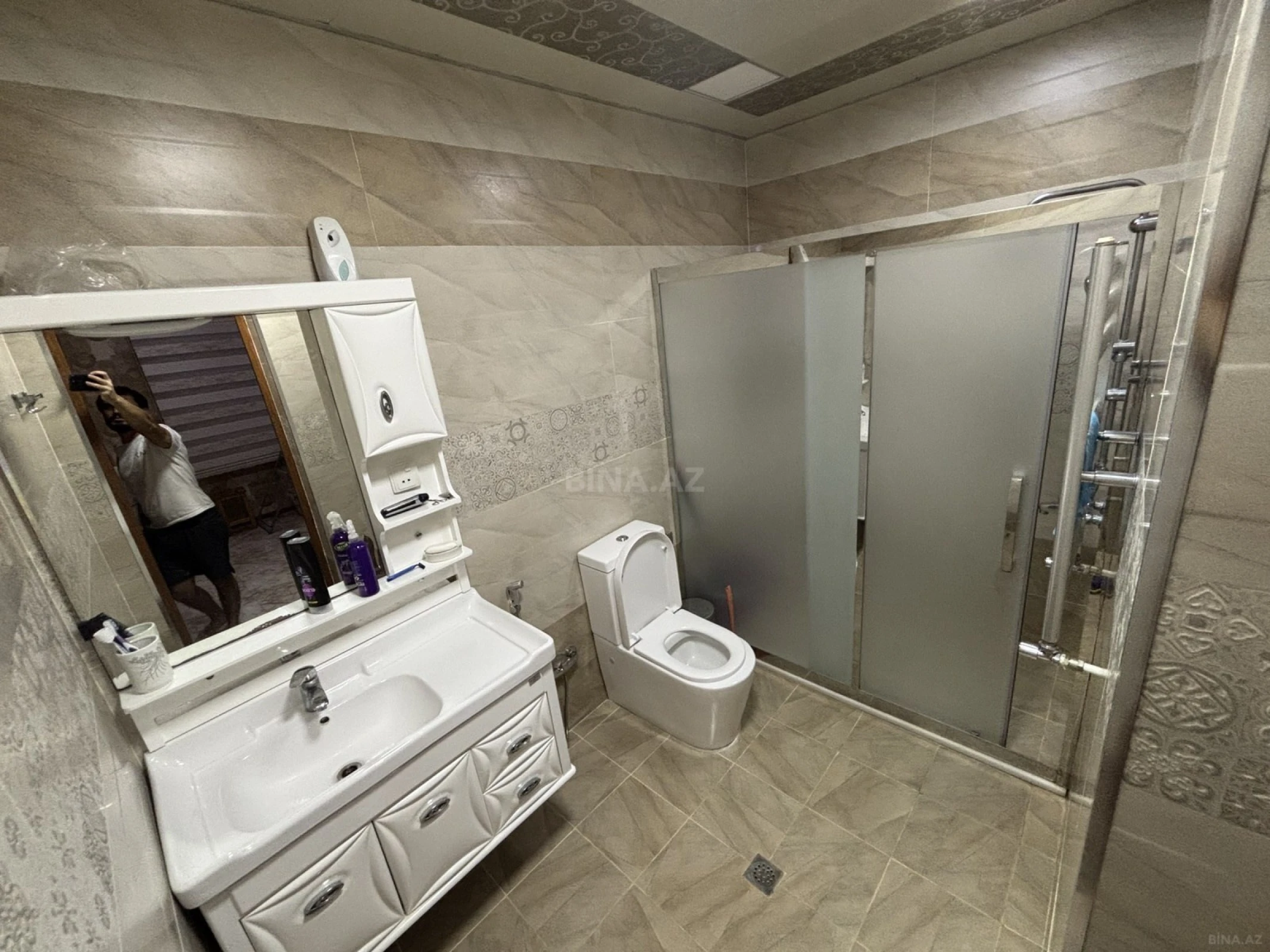 Satılır 7 otaqlı həyət evi 310 m²