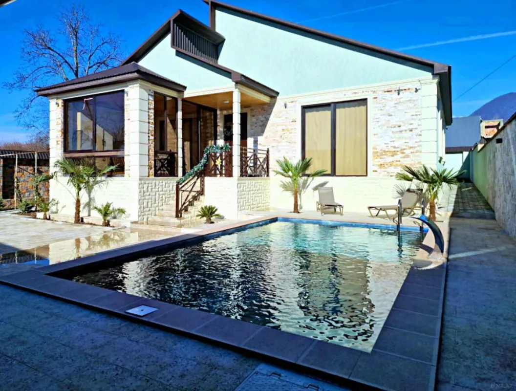 Kirayə verilir 3 otaqlı həyət evi 160 m²