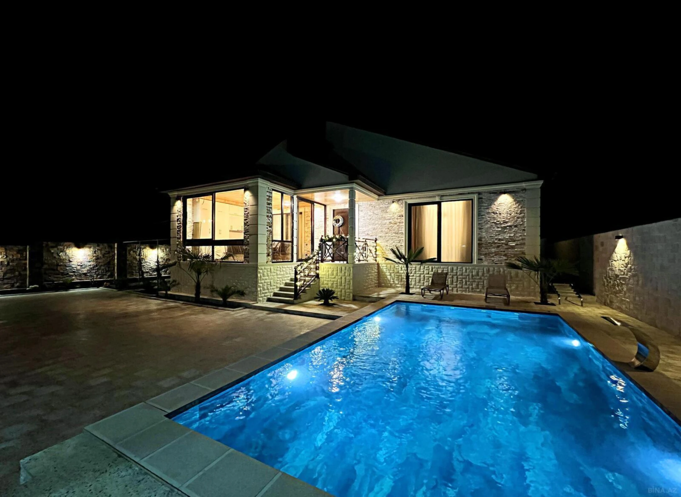 Kirayə verilir 3 otaqlı həyət evi 160 m²