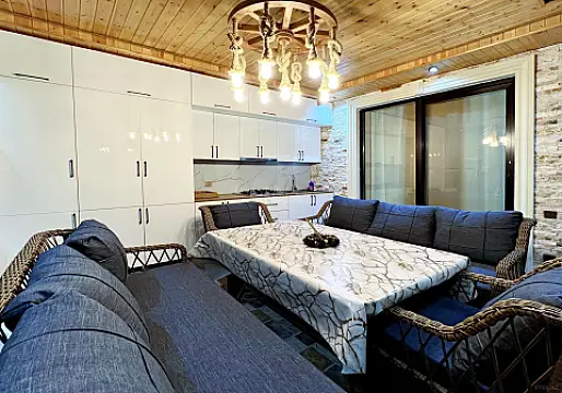 Kirayə verilir 3 otaqlı həyət evi 160 m²