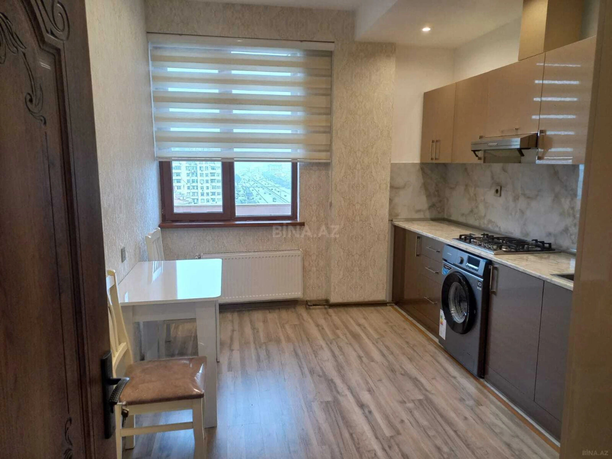 Kirayə verilir 2 otaqlı mənzil 99.9 m²