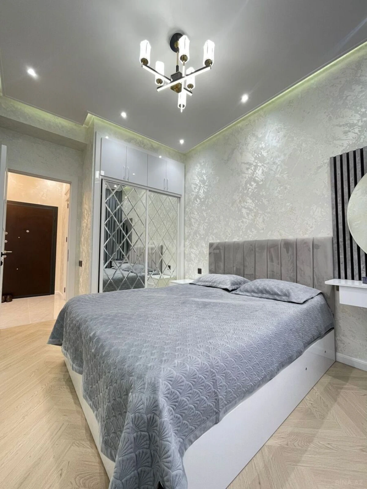 Satılır 2 otaqlı mənzil 50 m²