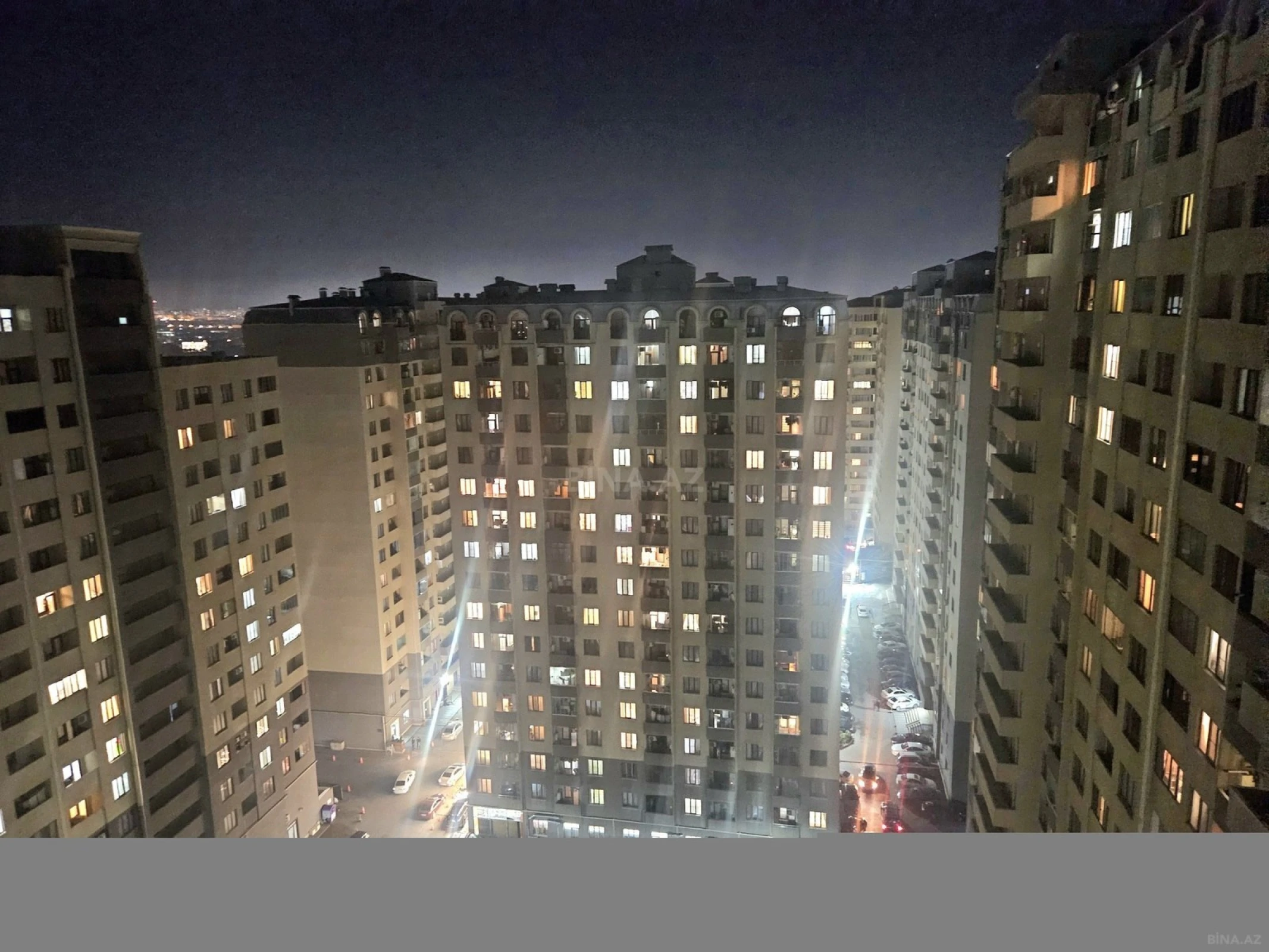 Satılır 2 otaqlı mənzil 74 m²