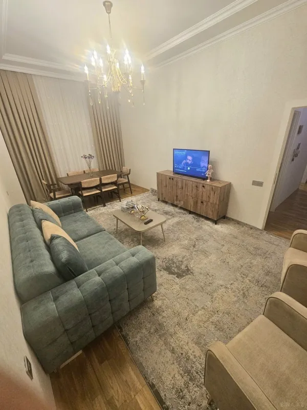 Satılır 2 otaqlı mənzil 74 m²