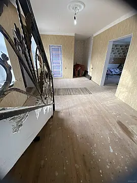 Satılır 4 otaqlı həyət evi 190 m²