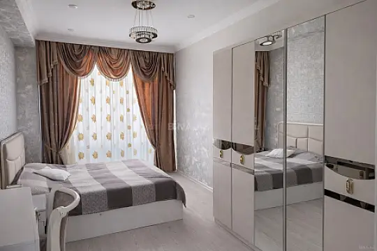 Satılır 2 otaqlı mənzil 65 m²