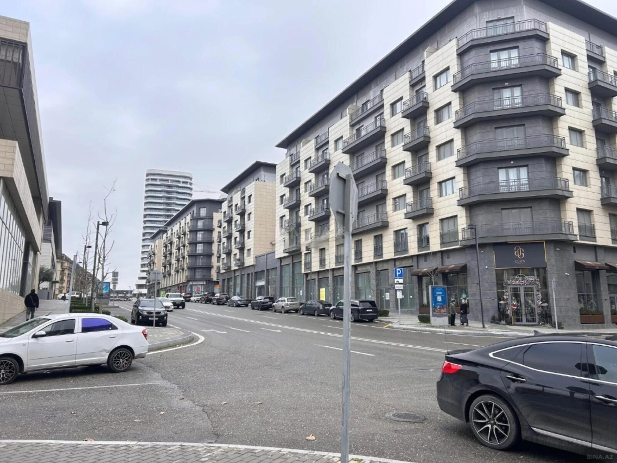 Kirayə verilir obyekt 240 m²