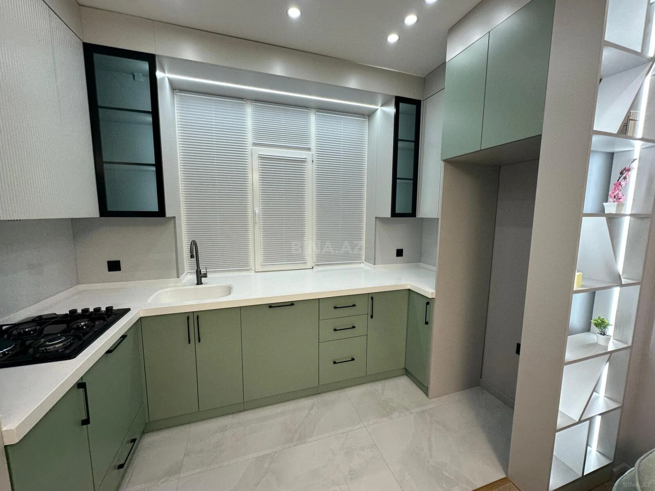 Satılır 2 otaqlı mənzil 55 m²