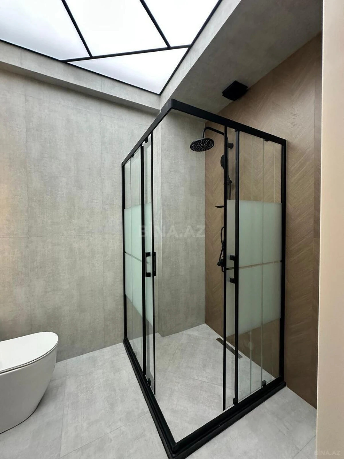 Satılır 2 otaqlı mənzil 55 m²