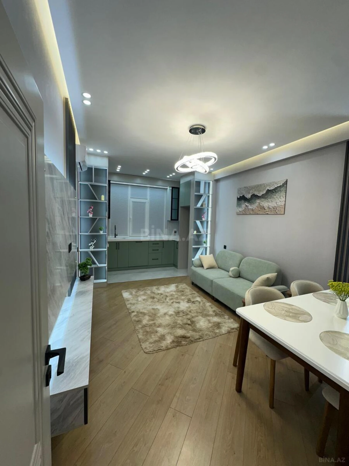 Satılır 2 otaqlı mənzil 55 m²