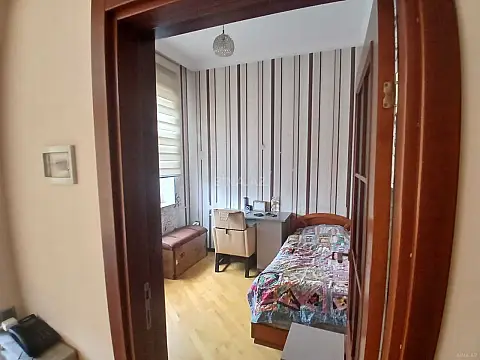 Satılır 4 otaqlı həyət evi 70 m²