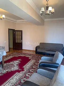 Kirayə verilir 2 otaqlı mənzil 96 m²